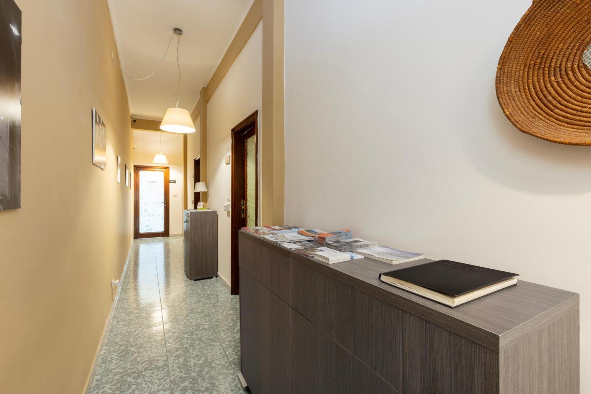Kalie Rooms Guest House Cagliari Exteriör bild