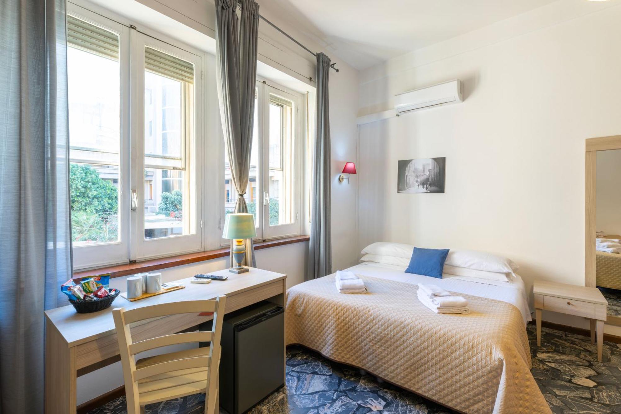 Kalie Rooms Guest House Cagliari Exteriör bild