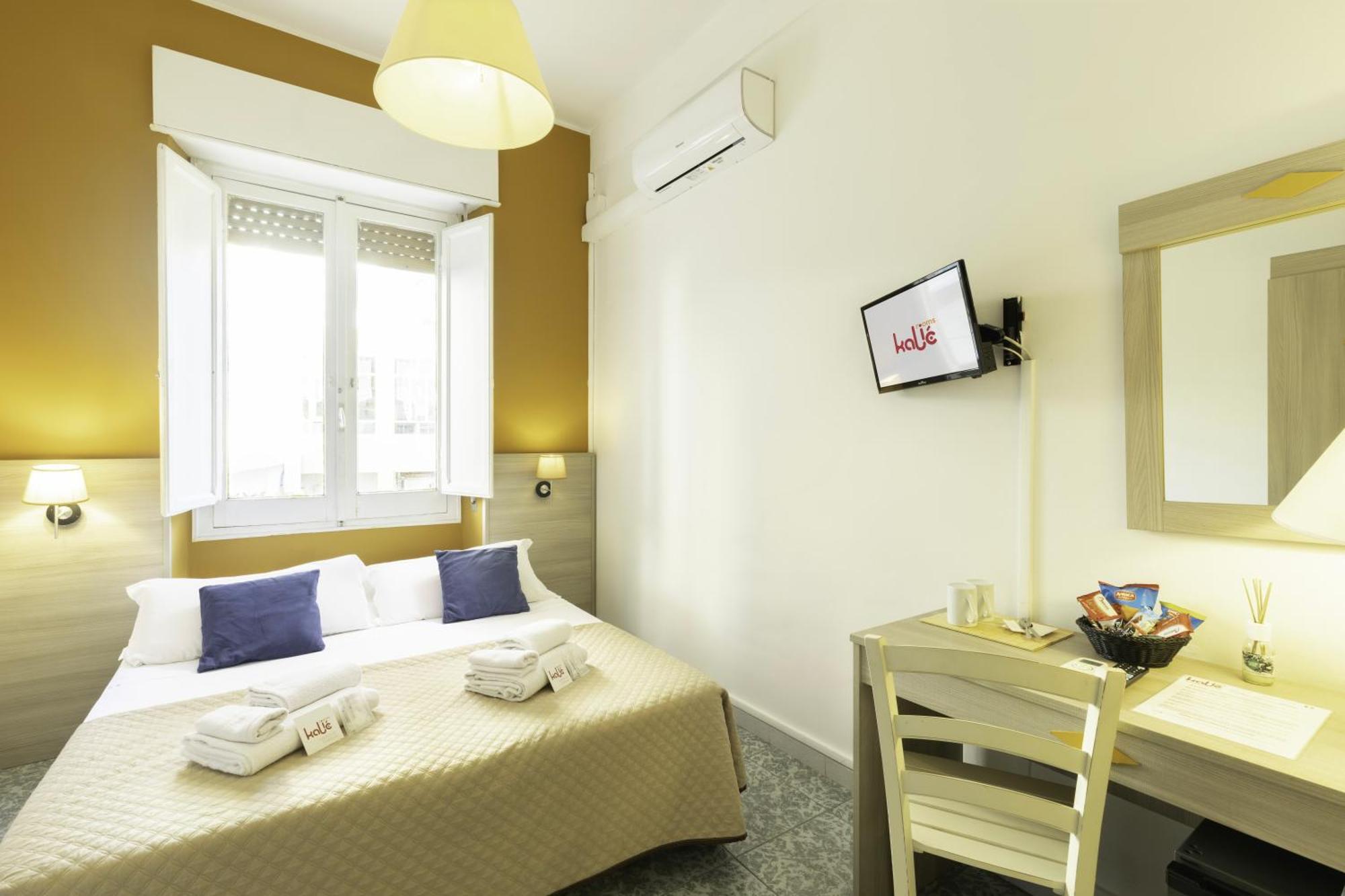 Kalie Rooms Guest House Cagliari Exteriör bild